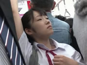 電車癡女 俘虜老闆的痴女學生妹